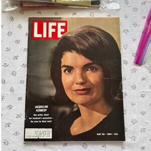 vintage LIFE magazine May 29, 1964, featuring Jacqueline Kennedy on the cover